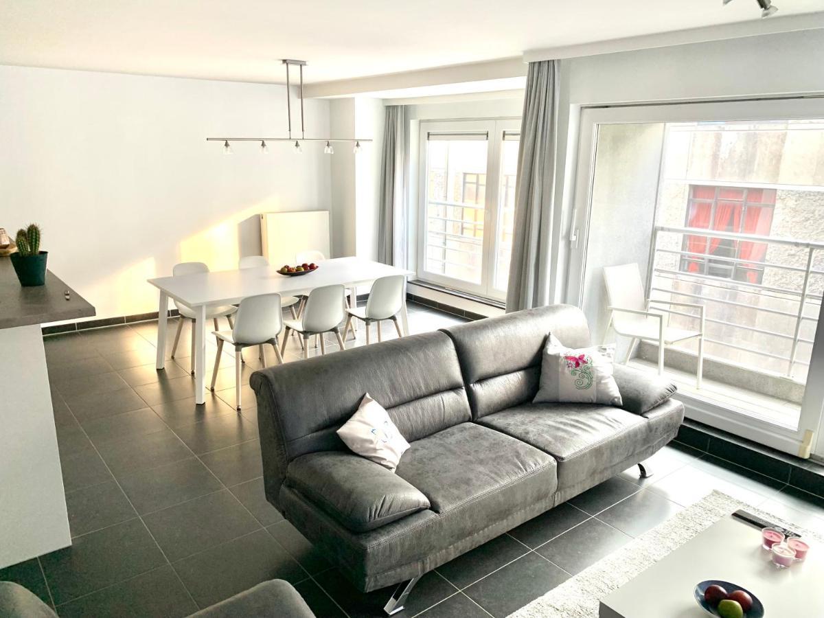 Vakantieappartement Emiel Centrum Oostende Met Garage Bagian luar foto