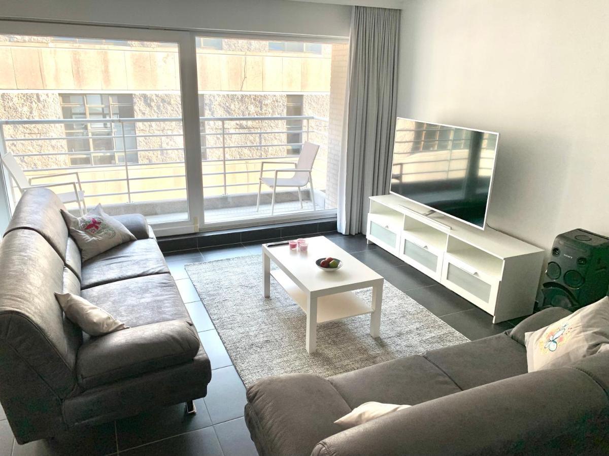 Vakantieappartement Emiel Centrum Oostende Met Garage Bagian luar foto