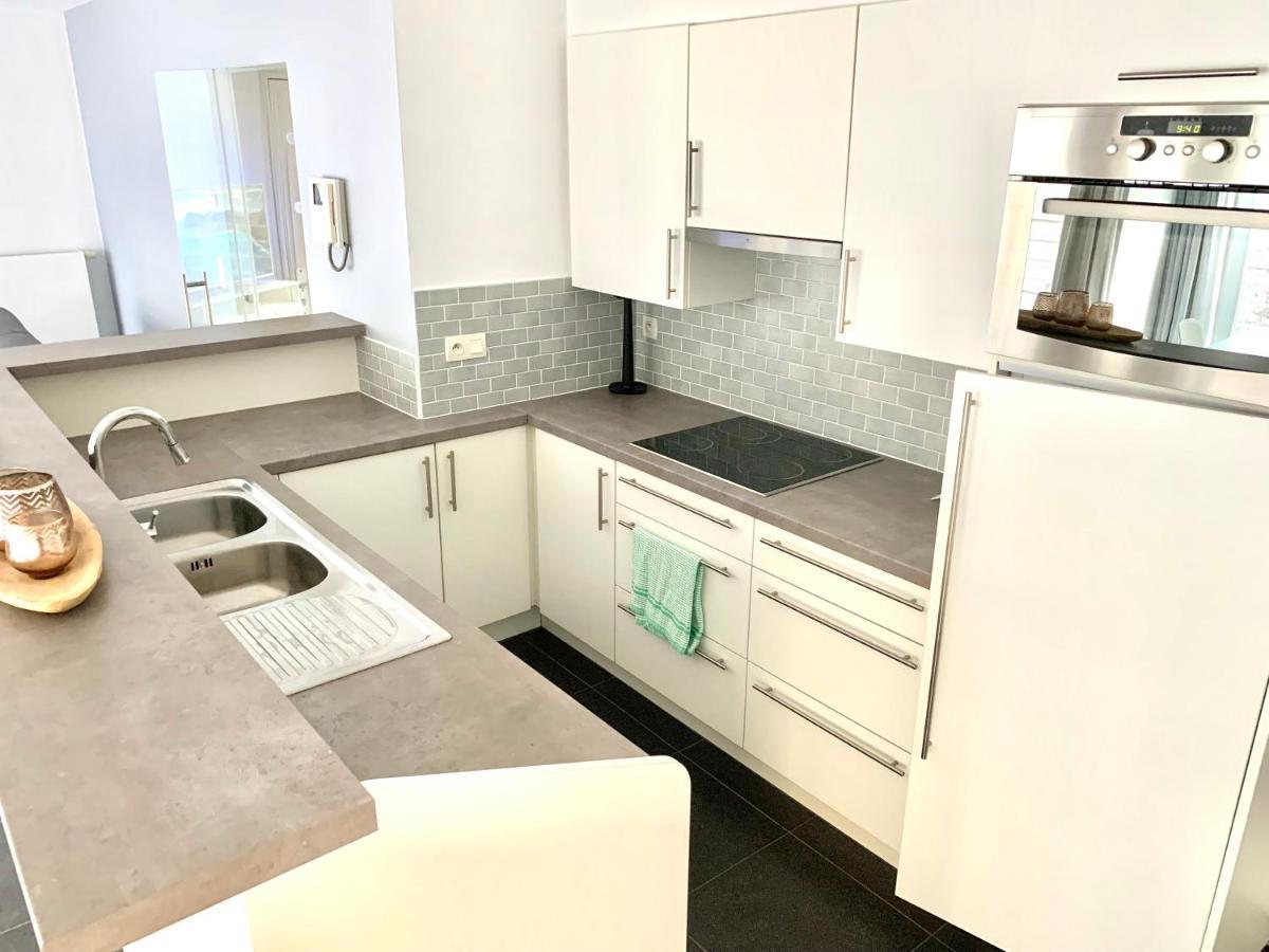 Vakantieappartement Emiel Centrum Oostende Met Garage Bagian luar foto